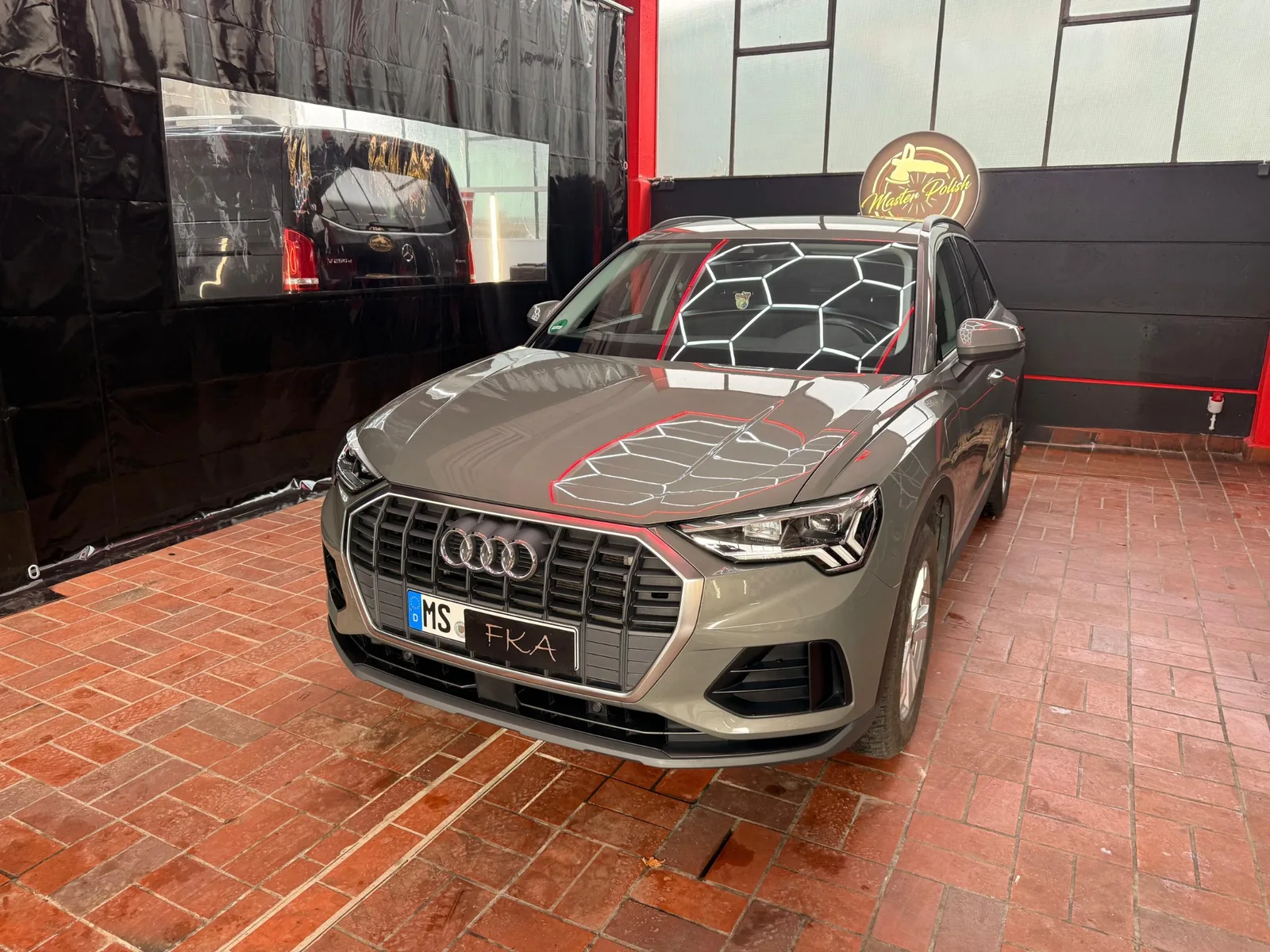 Audi nach Fahrzeugaufbereitung bei FKA